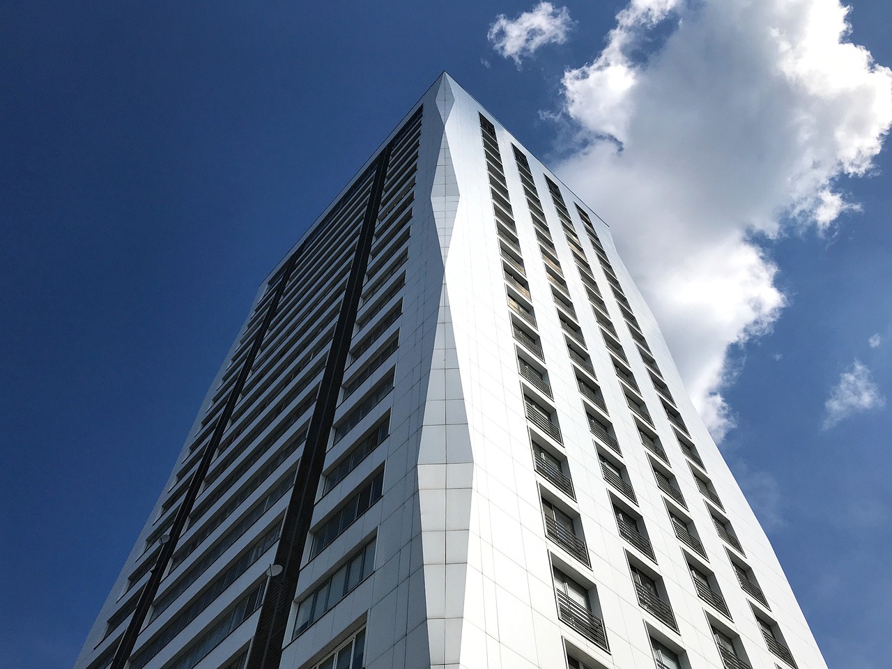 Жилые комплексы и ЖКХ